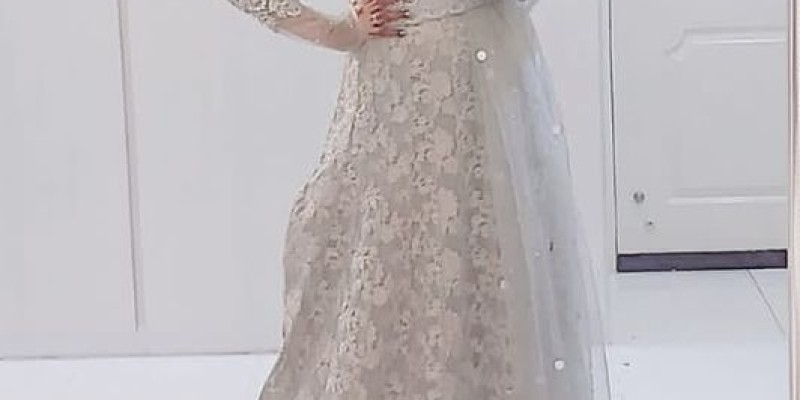 Red Nakoosh Sale Alert! FLAT 40% OFF ONLY IN STORES ON FEBRUARY 11TH, 2022 2 