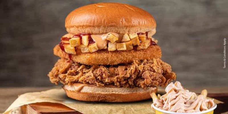 Burger Lab Azaadi Celebration Deal 1 For Rs.1590/- 2 