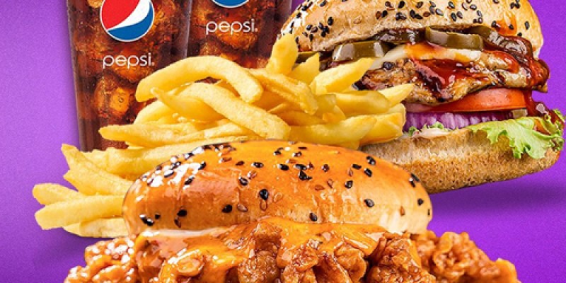 Howdy Happyning Hours Deal For 3 For Rs.1899 2 