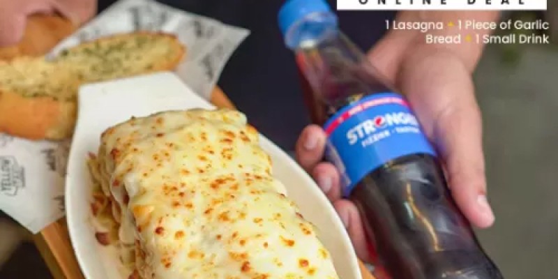 Yellow Taxi Pizza Co. Super Saver Deal 1 For Rs.1995 2 