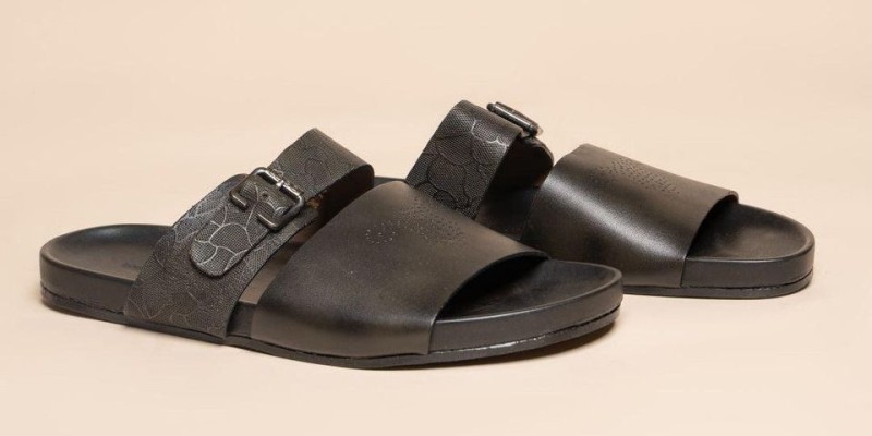 LOGO Shoes 12.12 Sale Flat 40% Off 2 