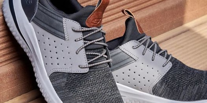 Skechers End Of Year Sale Flat 15% & 30% Off 2 