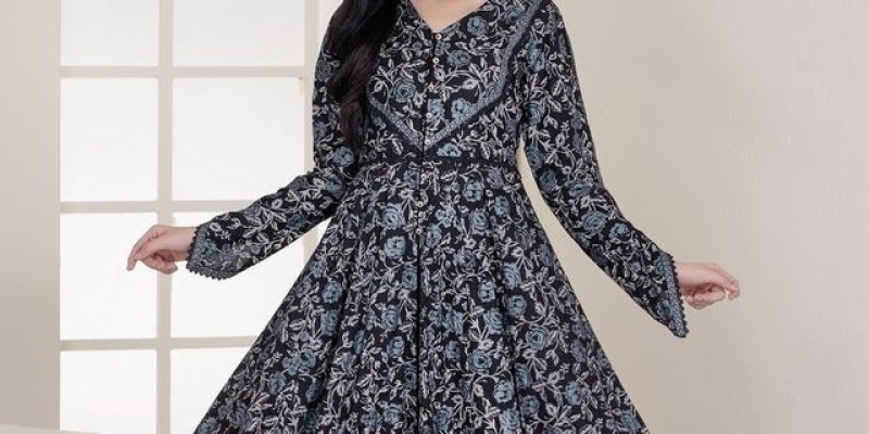 Nakoosh Sale Upto 70% Off 2 