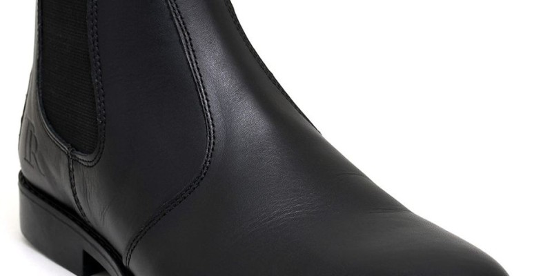 Starlet Shoes season of love sale! Flat 30% Off 2 