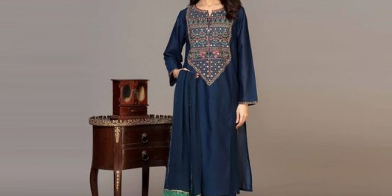 Chinyere Pakistan Day Sale Flat 10% Off 2 