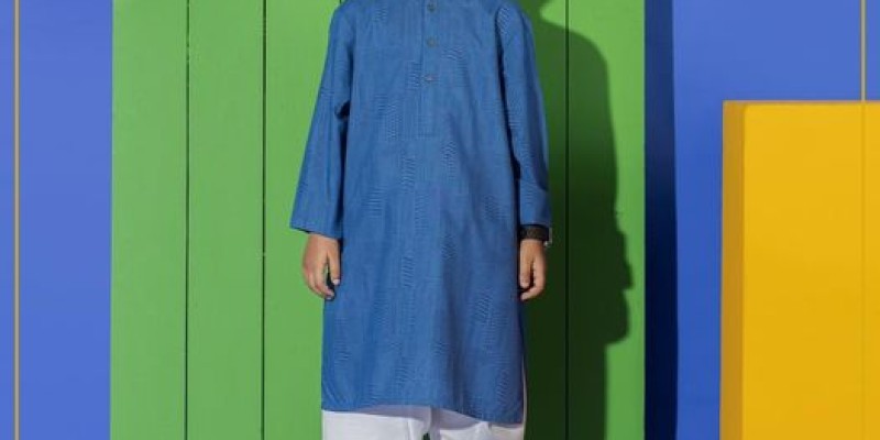 MTJ - Tariq Jamil Summer Sale! Flat 25% & Flat 50% off 2 