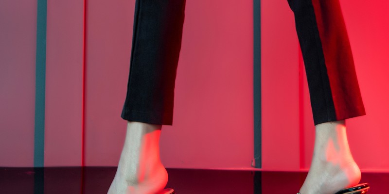 Metro Shoes Summer Clearance! Upto 50% OFF 2 