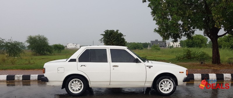 Toyota corolla 1981 DX image 2