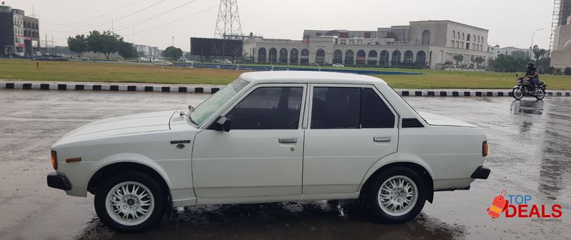 Toyota corolla 1981 DX image 4