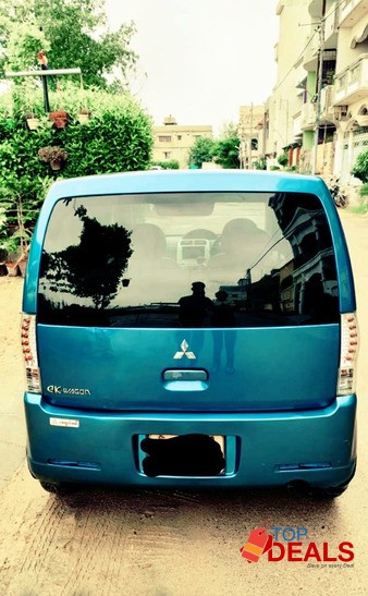 Mitsubishi ek-Wagon 660cc image 4