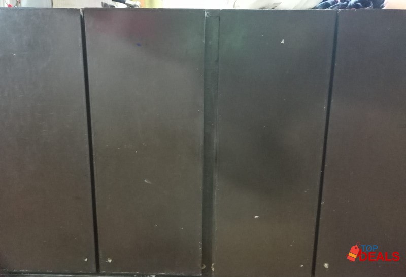 Cabinet 4 Door 8 portion image 5