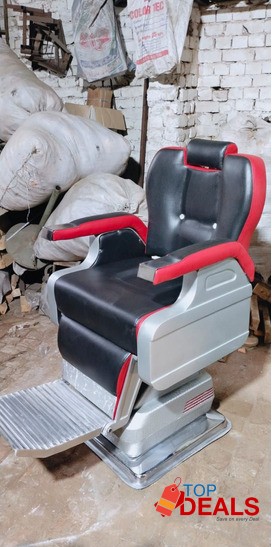 The right saloon furniture image 8