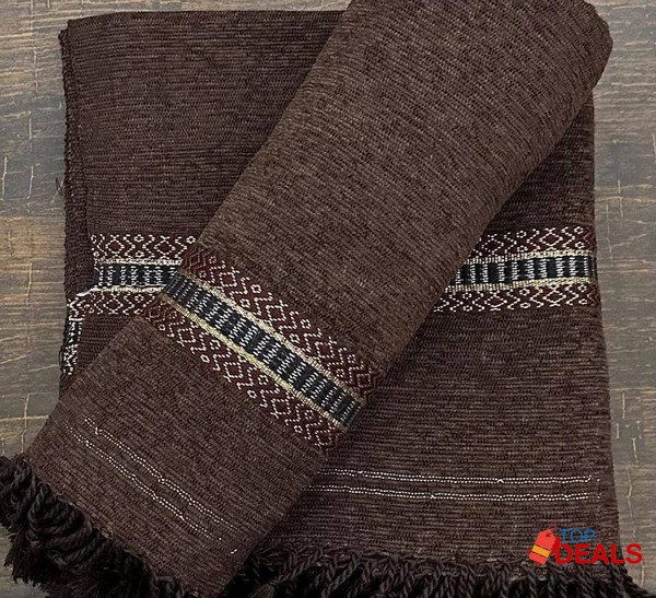 Mardana shawl hand working image 3