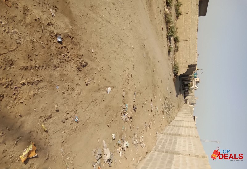 80 guz corner plot for sale near to airport image 4