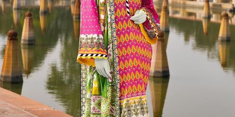 J. | Junaid Jamshed brings Pakistan Day Gala Sale with Flat 23% & 40% Off on all items. 3 