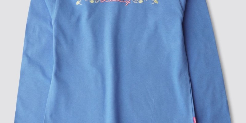 Sale at  Rollover Kids Company FLAT 40% off on Summer Stock'21 3 