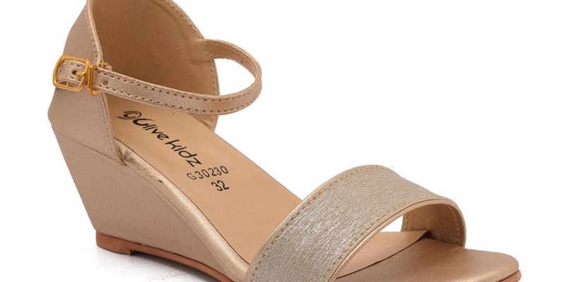 Clive Shoes Summer Sale! UP TO 50% OFF 3 