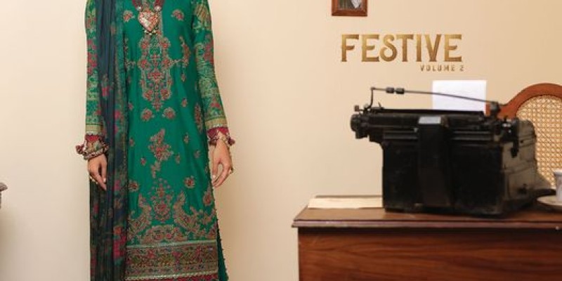 Alkaram studio Mid-Season Sale! Upto 50% off 3 