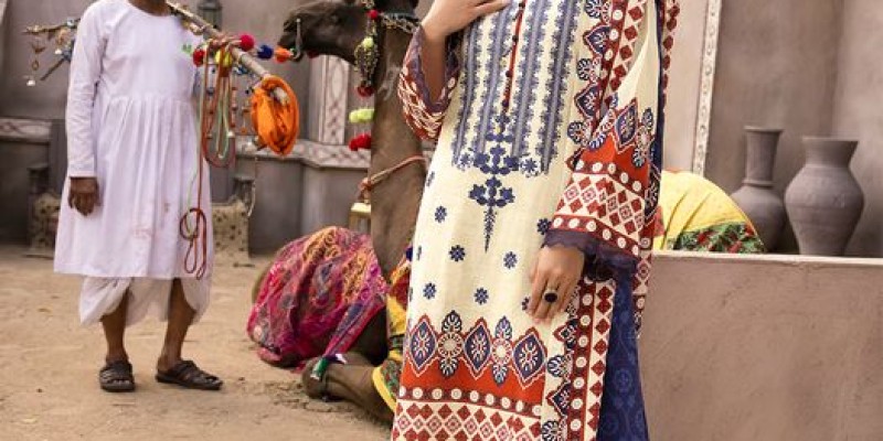 Khas Stores 11.11 Sale! Flat 20% & 40% Off 3 