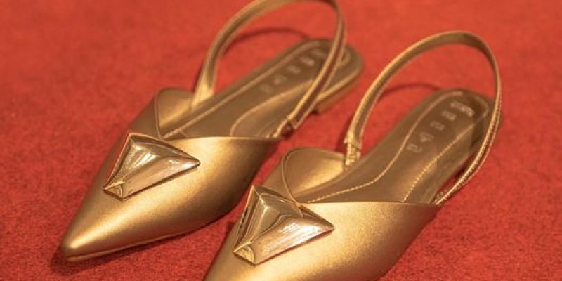 Shoe Planet Friday Sale Flat 25% Off 3 