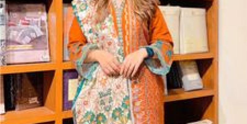 Khas Stores New Year Sale Flat 30% & 40% Off 3 