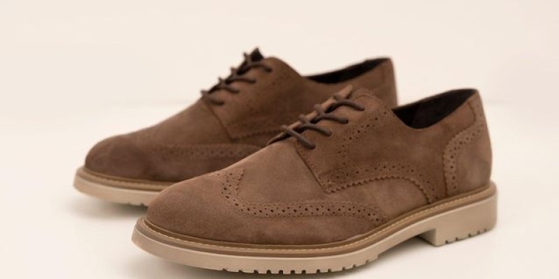 Lama Winter Sale Upto 60% off on everything 3 