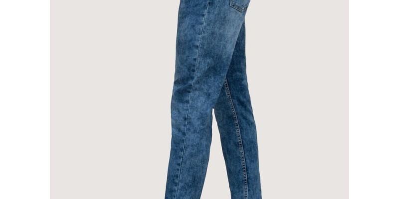 Charcoal Red Sale Flat 15% 30% & 50% Off 3 