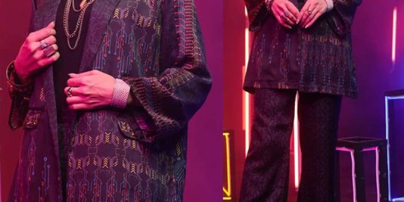 Almirah Pakistan Day Sale Upto 50% Off 3 