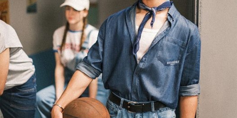 Breakout Pakistan Day Sale! Flat 23% 3 