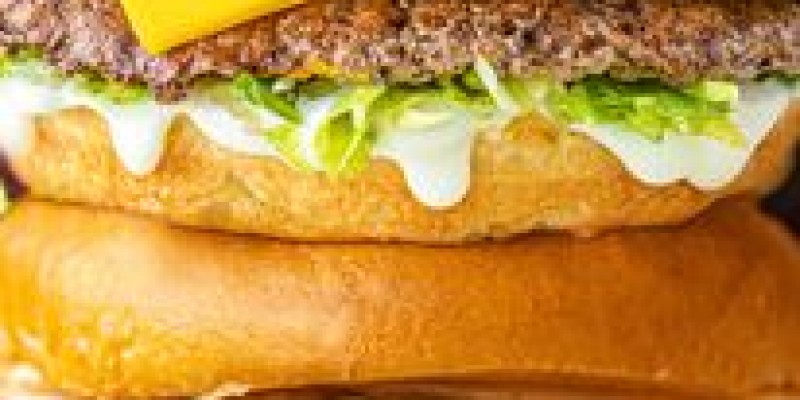 Burger Lab Spicy Crisp Combo! Rs.999 3 