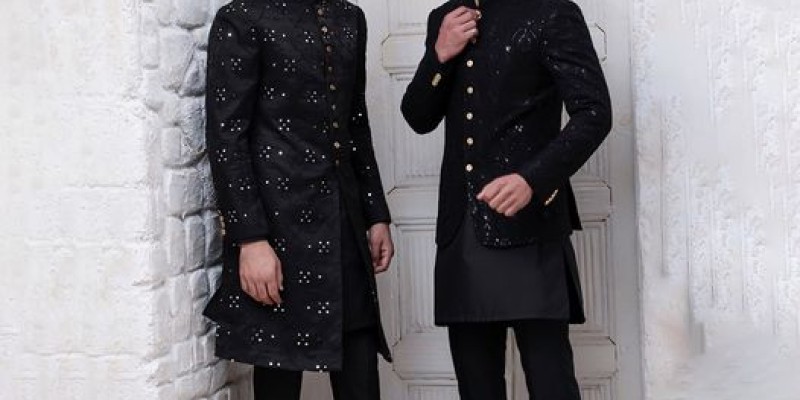 Amir Adnan Upto 50% off on Festive Collection 3 