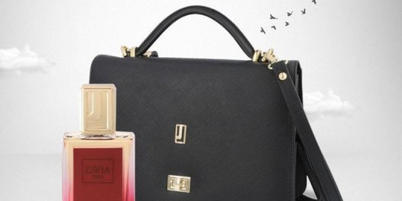 HBL Bank is giving 15% Discount on Jafferjees bb 3 