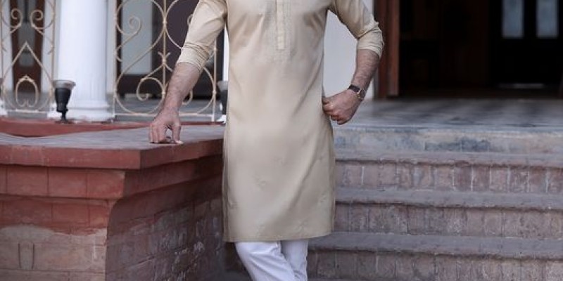 J. | Junaid Jamshed Azadi Sale Flat 25% & 40% Off 3 