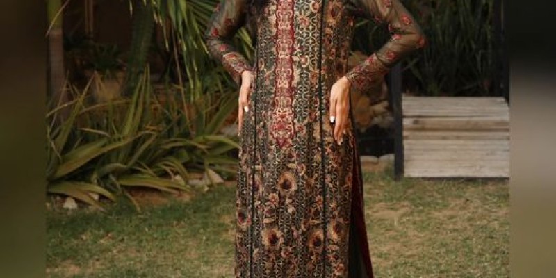 Azadi Sale at Nakoosh Get Flat 40% to 50% Off 3 