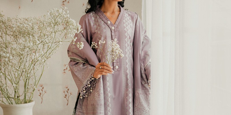 Nishat Linen FLAT 30% off on Unstitched 3 