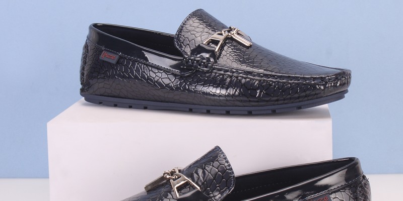 Unze London Blessed Friday Sale FLAT 50% OFF on Everything 3 