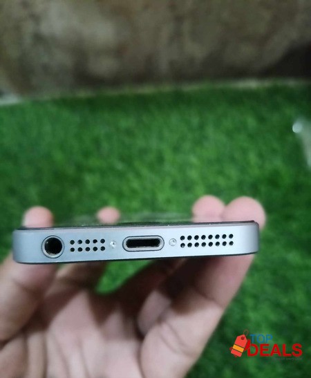 iPhone SE 2016 Non pta image 6