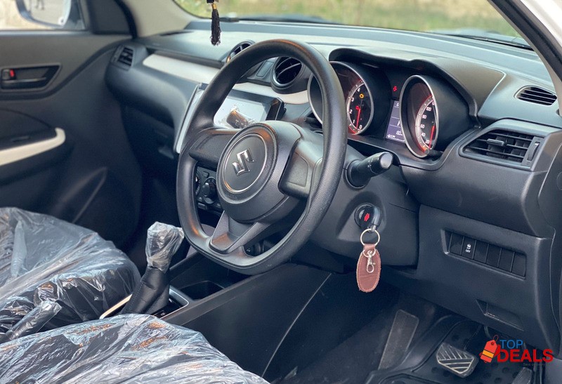 Suzuki Swift GL CVT 2022 image 1