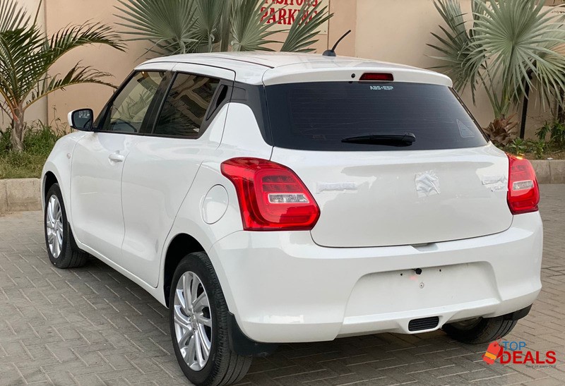 Suzuki Swift GL CVT 2022 image 3