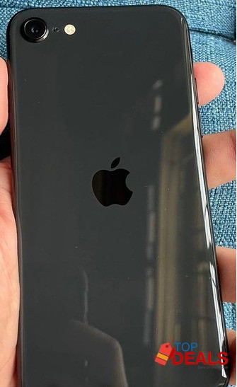 New Lush iPhone SE 2020 64GB Non Pta,100% Battery,8 Months Warranty image 1