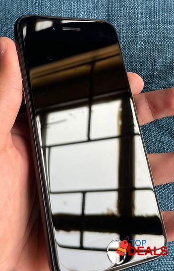 New Lush iPhone SE 2020 64GB Non Pta,100% Battery,8 Months Warranty image 2