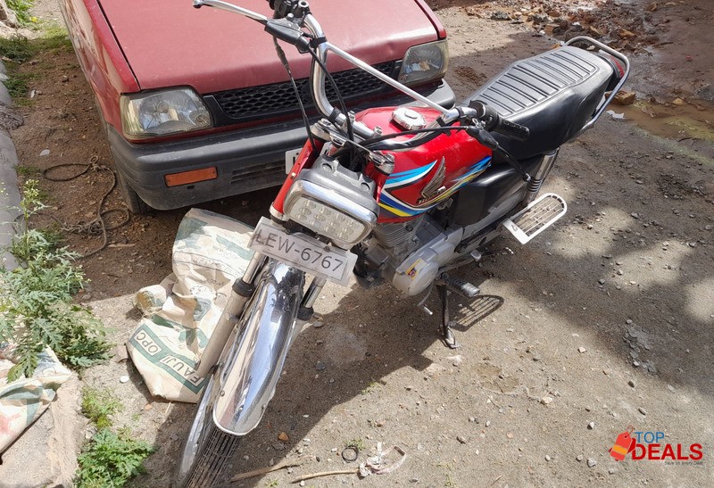 Honda CG 125 2018 Red image 2