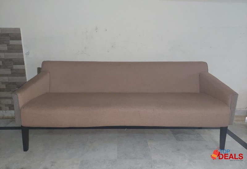 Sofa (3 Seater) Branded image 2