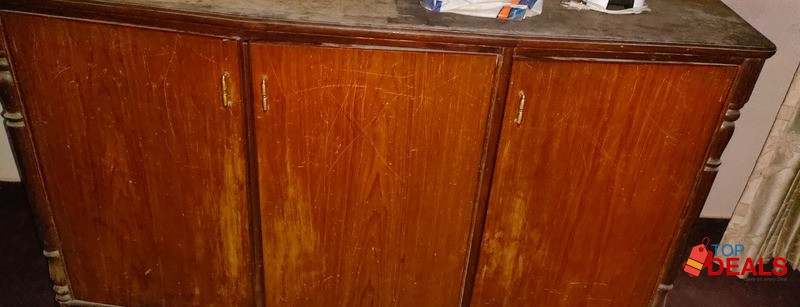 Sideboard in wood image 1