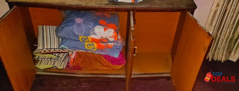 Sideboard in wood image 5