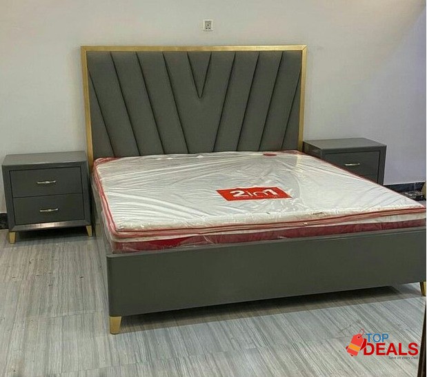 King size bed set image 1