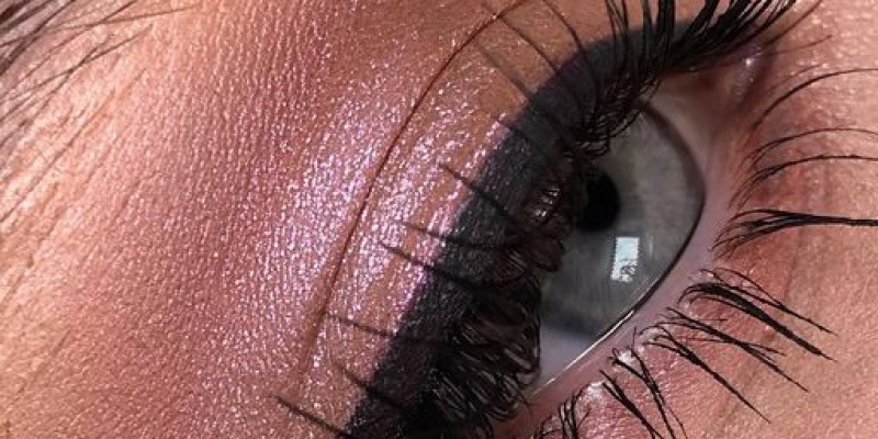 Love Season Sale at Inglot Pakistan! Until the 15th of February, get 25% off anything in the store 4 