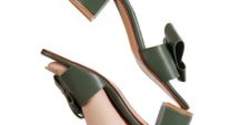 RedSale! LOGO Shoes Take advantage of a 30% discount till February 14th, 2022 4 