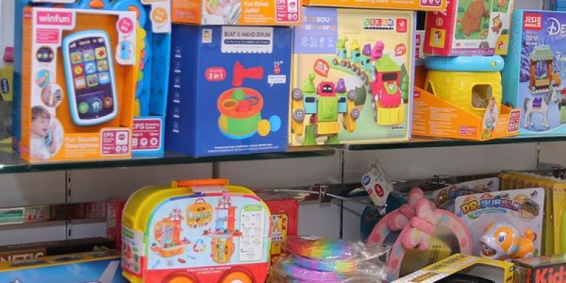 Online Baby Fair at Zubaidas! All of your favourite baby brands are on sale for 50% off 4 