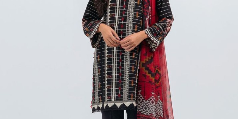 Pakistan Day Sale at BEECH TREE! FLAT 23% off 4 